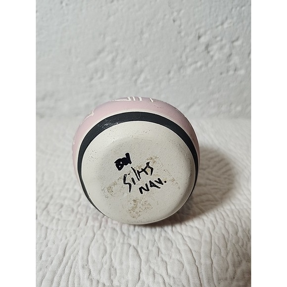 Native American Navajo Pottery Wedding Vase Artist Signed - Picture 5 of 6